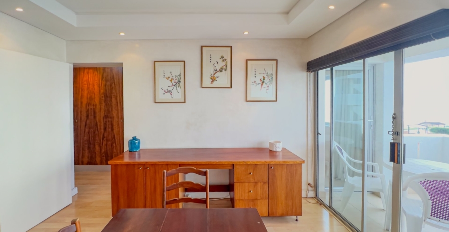 To Let 2 Bedroom Property for Rent in Sea Point Western Cape